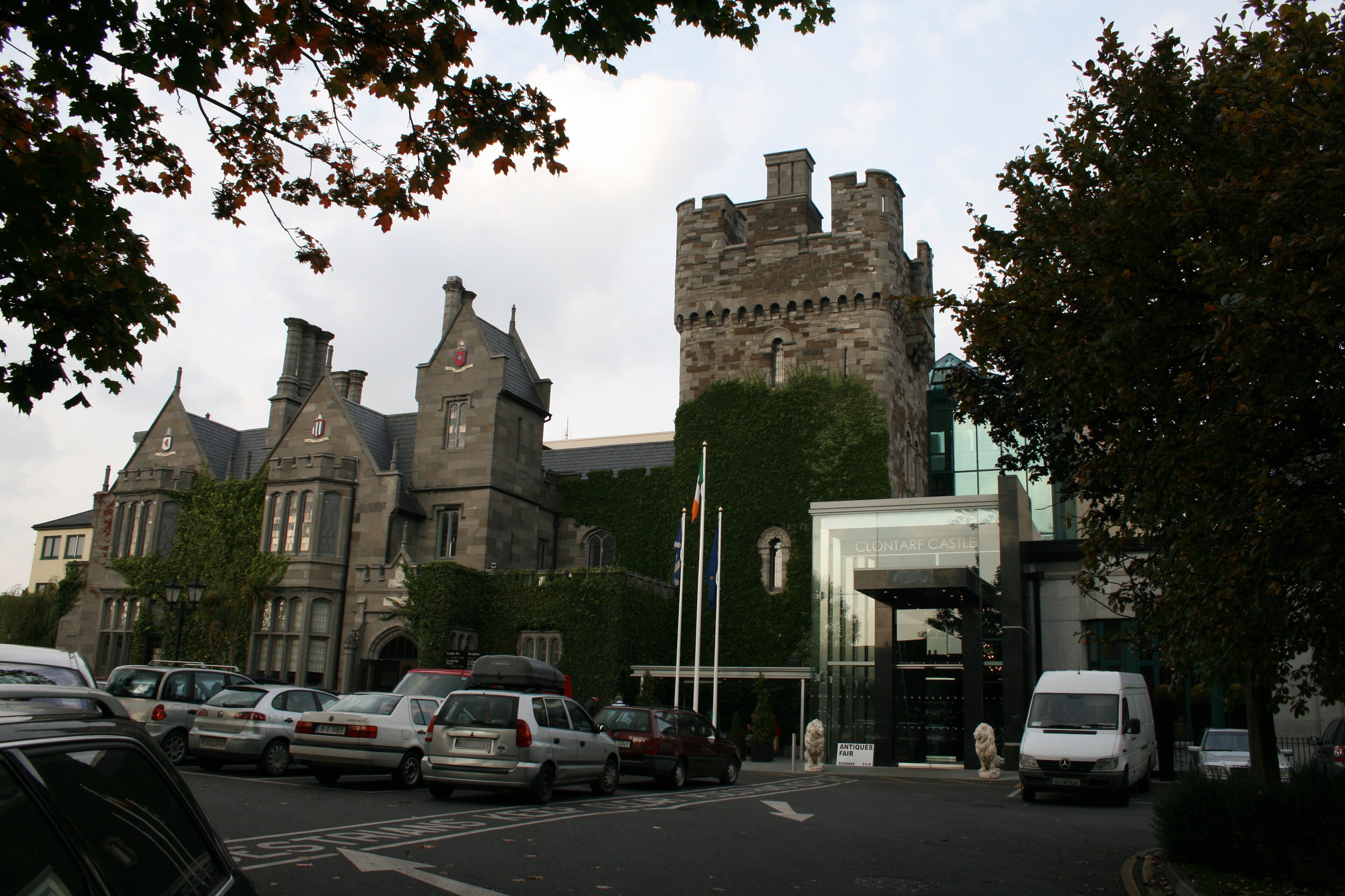 Clontarf Castle Hotel in Clontarf, Dublin 3