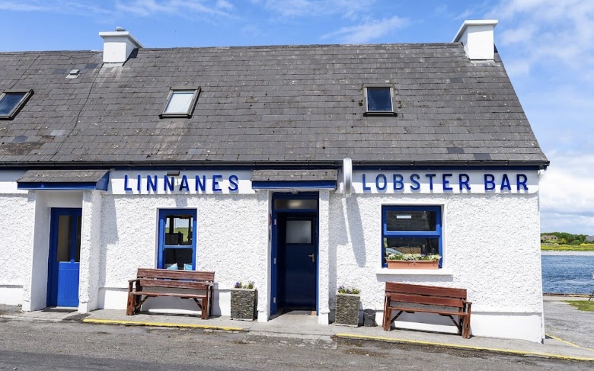 Linnane's Lobster Bar, the pier-end oysters in New Quay