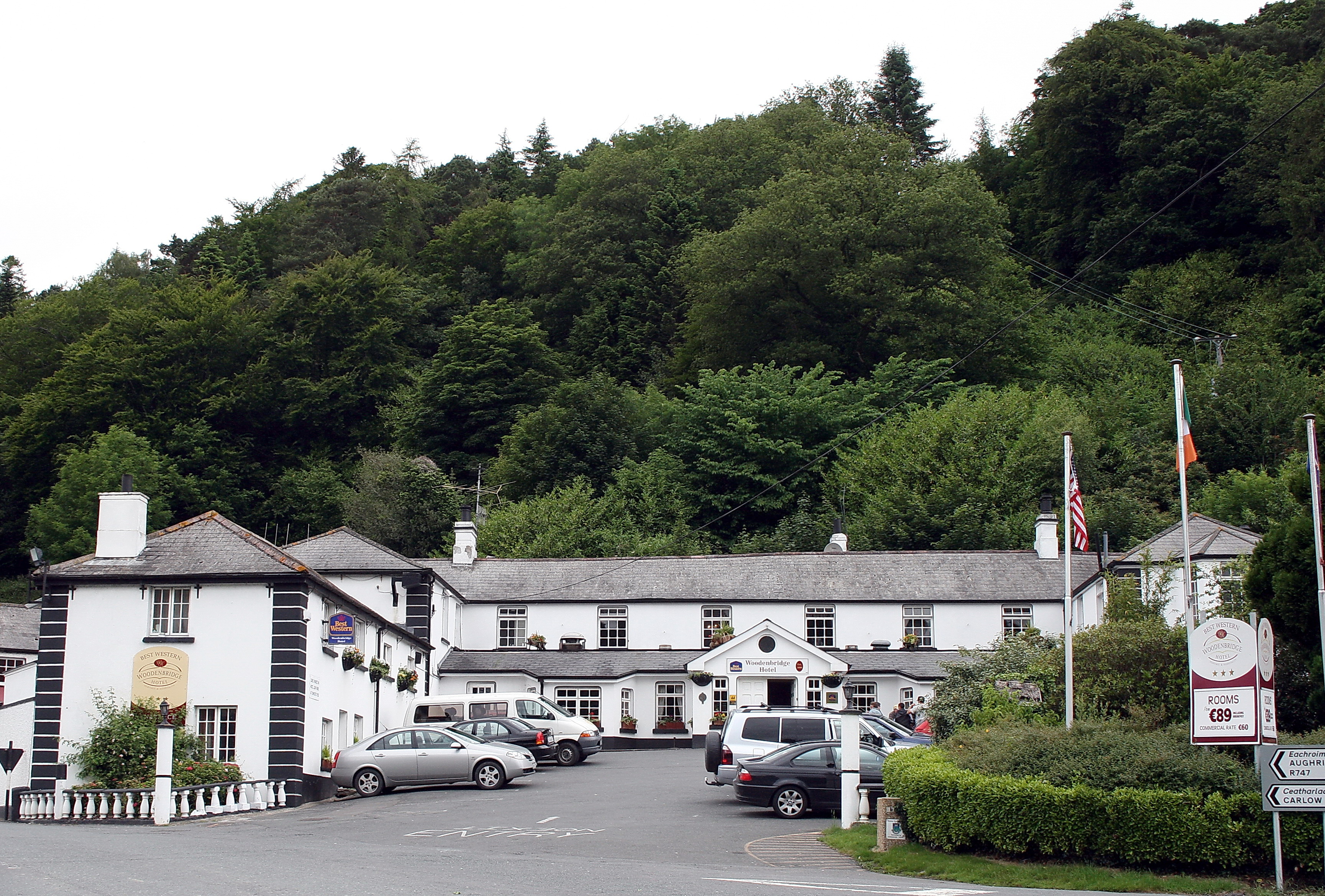 Woodenbridge Hotel in Woodenbridge, Vale of Avoca, Co. Wicklow