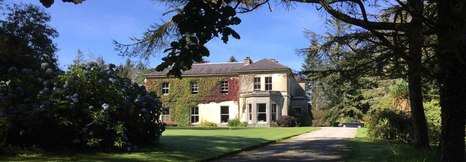 Currarevagh House beside Lough Corrib, Oughterard